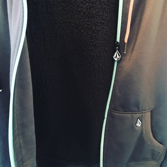 Volcom Sherpa Fleece Zip Up Hoodie - Picture 4 of 8
